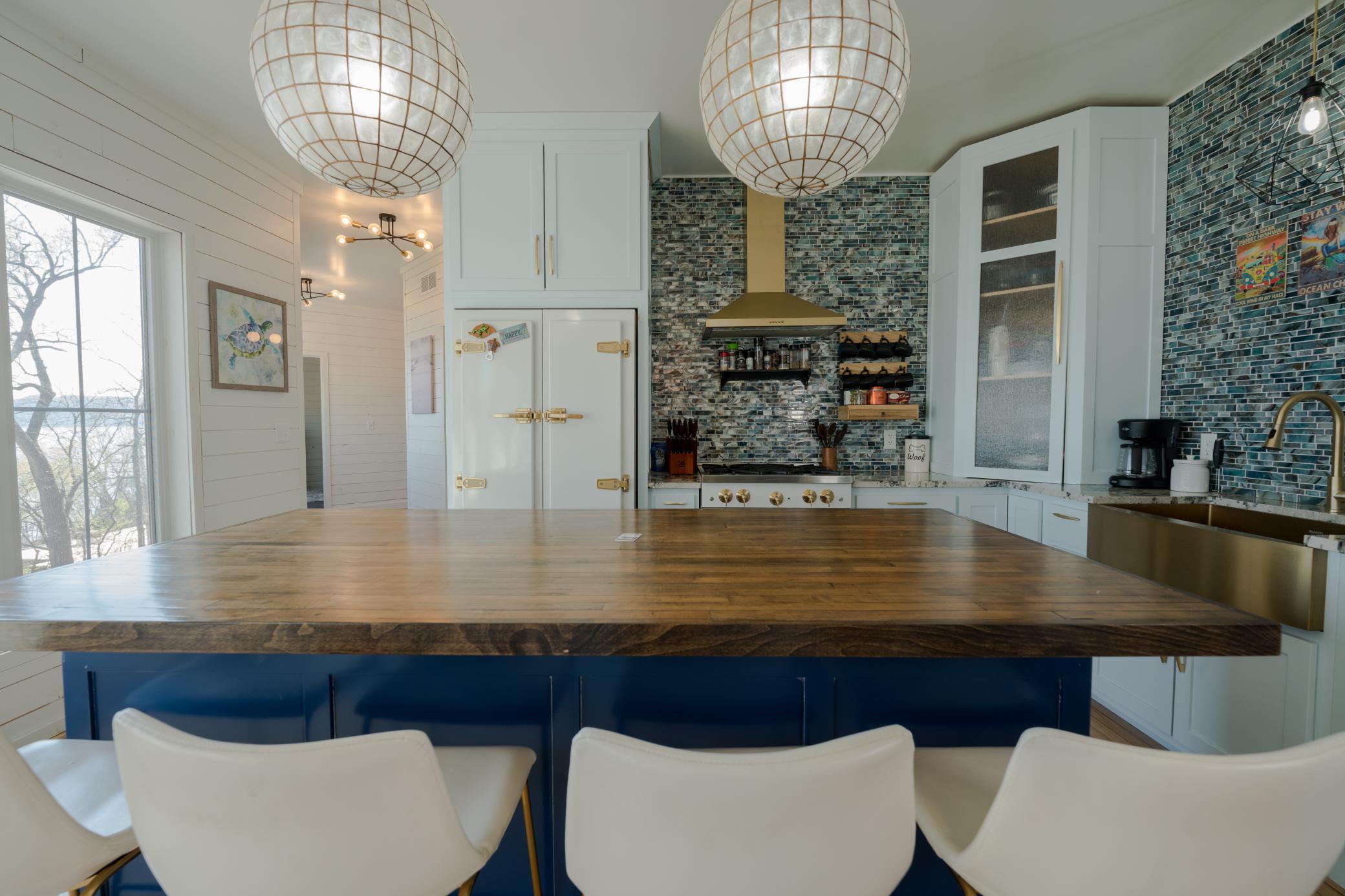 12-Kitchen Main level - Copy - Copy.jpg