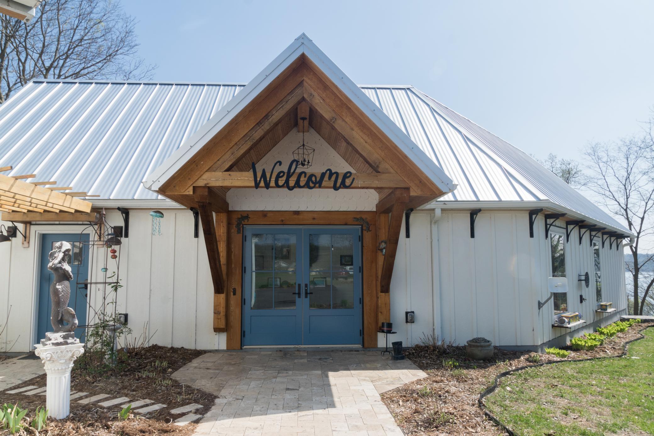 4-House Exterior with entrance - Copy - Copy.jpg