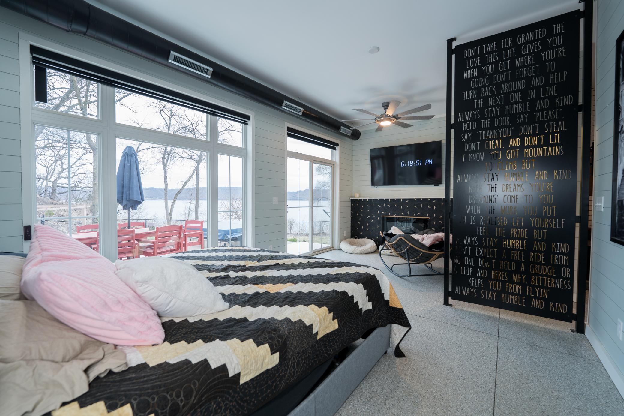 201 Boyd Street - Bedroom 3 Lower Level.jpg