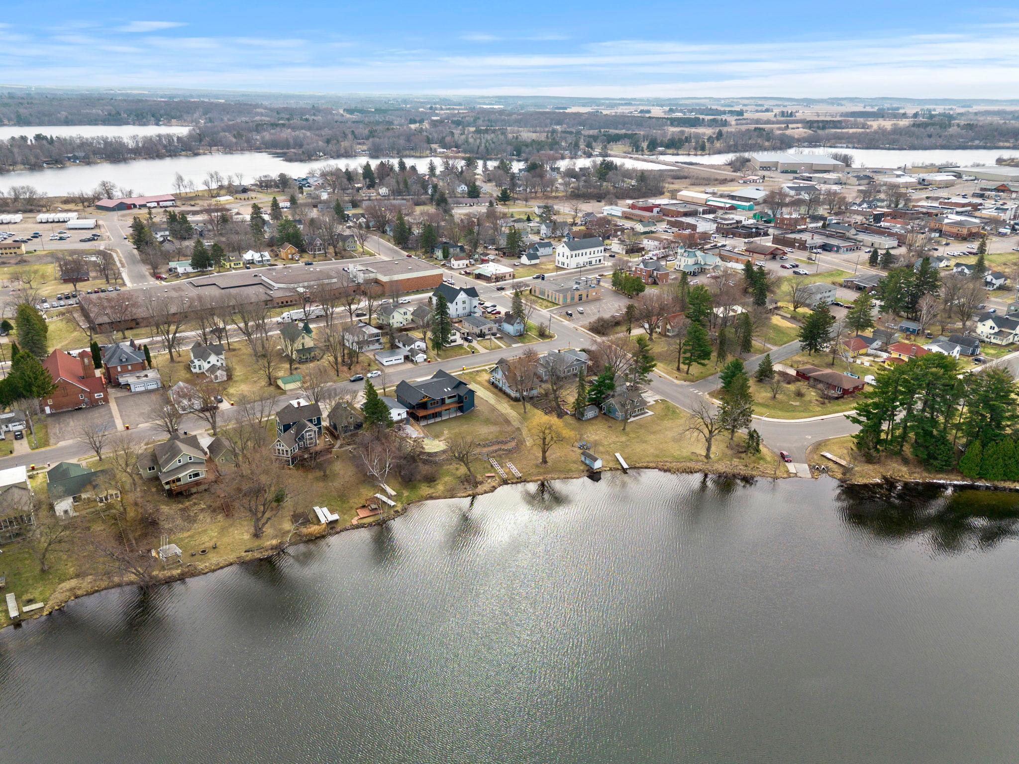 A short walk to downtown