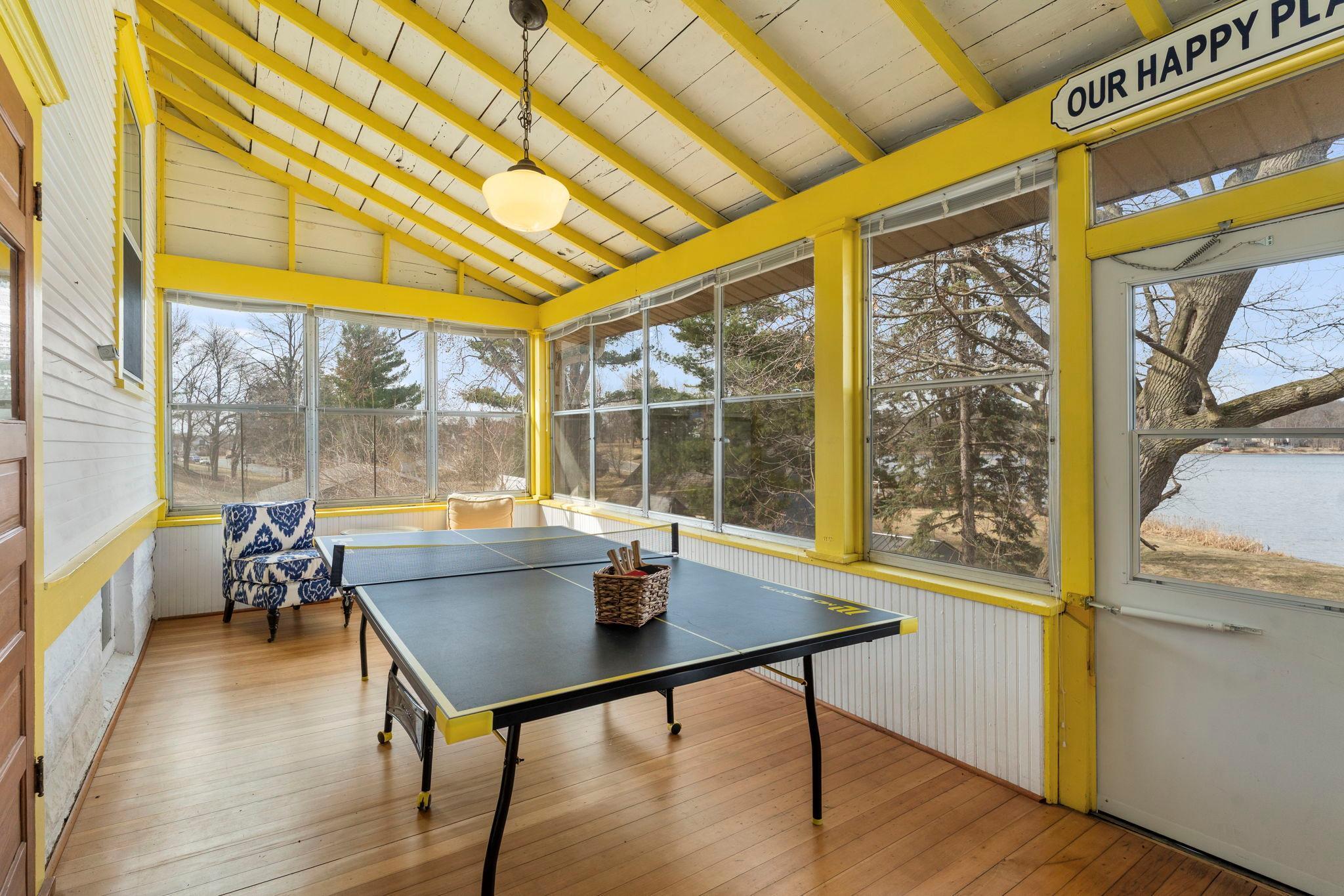 Vacation style sun porch