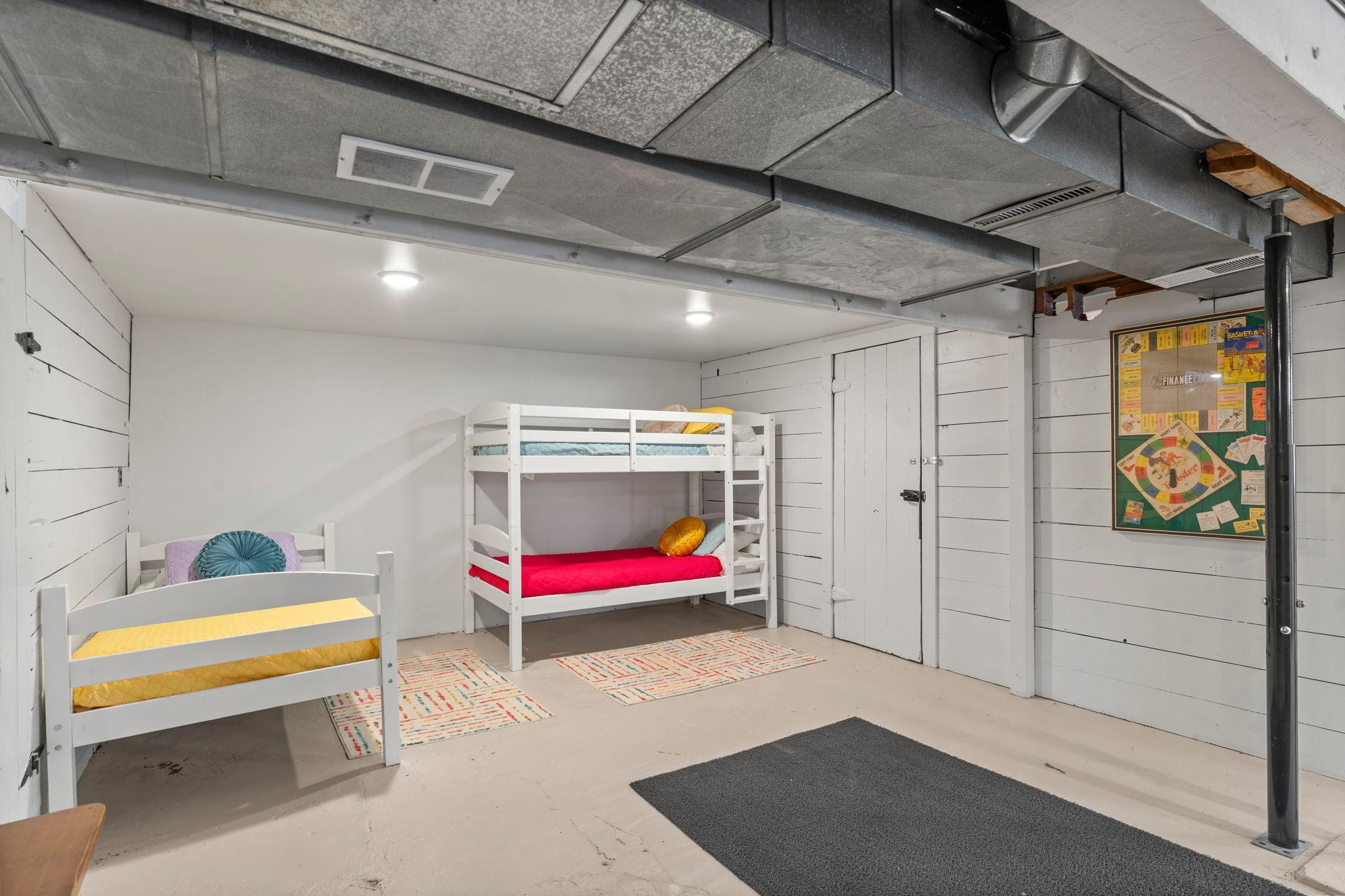 Additional sleeping in lower level