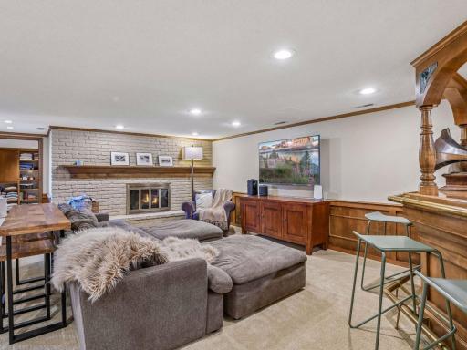 6500 Willow Wood Road, Minneapolis, MN 55436