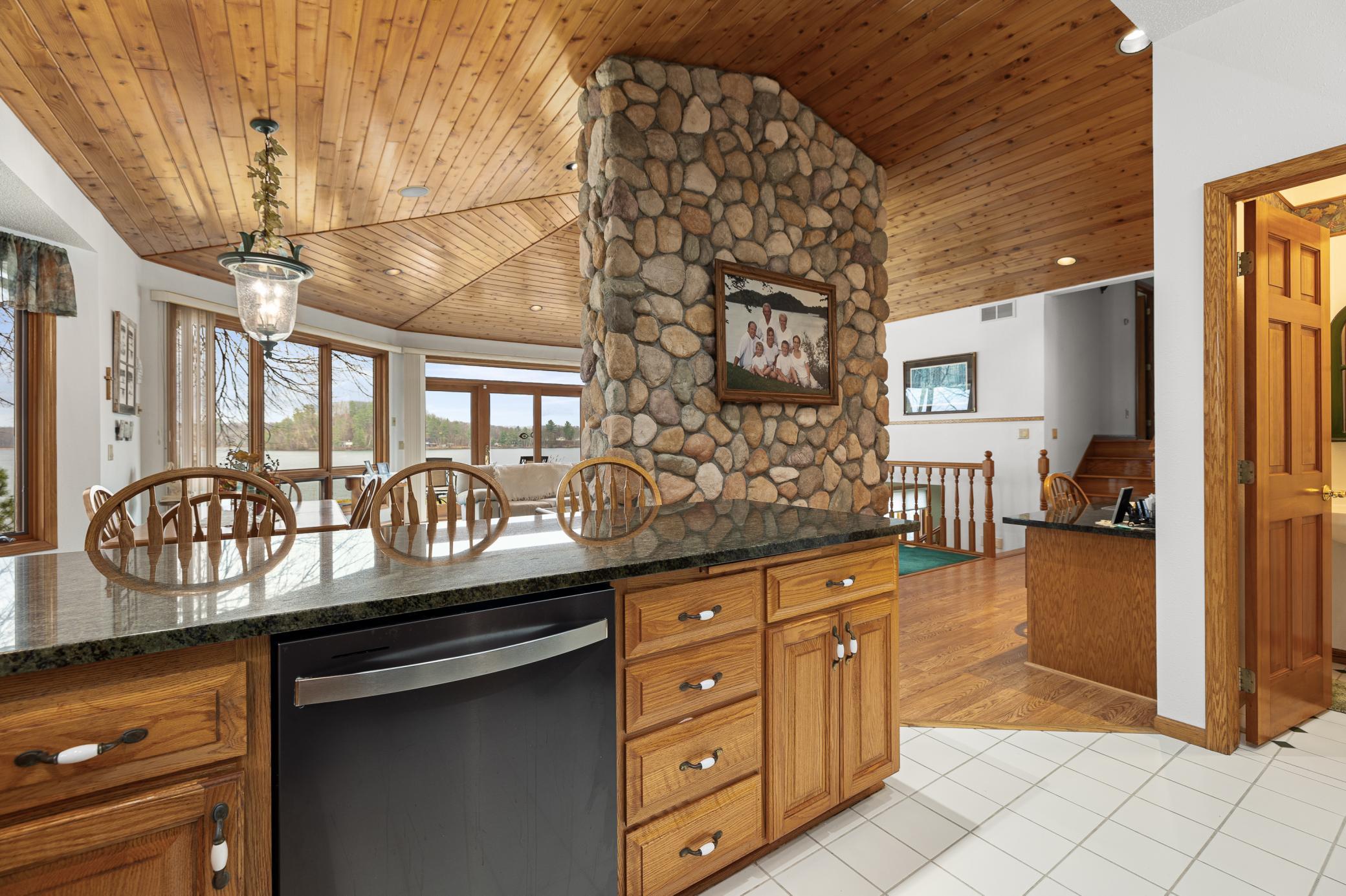 Open Spaces make Entertaining Easy and Enjoyable