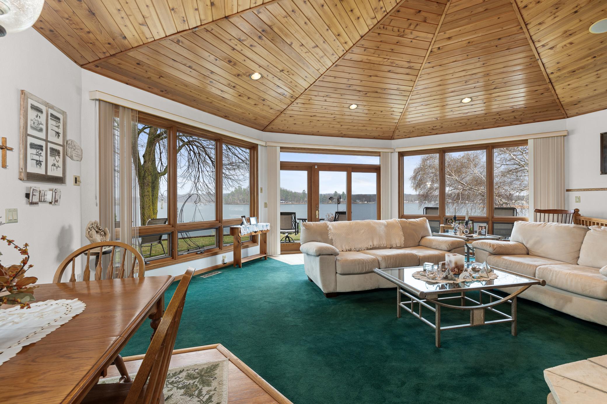 Sweeping Panoramic Lake Views
