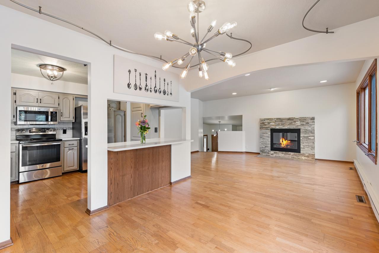 Open Concept Main Floor.