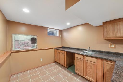 694 Glover Road, River Falls, WI 54022