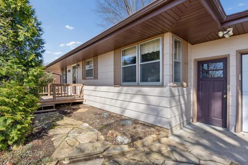 694 Glover Road, River Falls, WI 54022