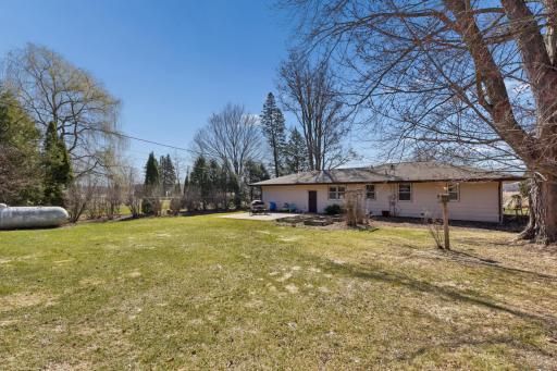 694 Glover Road, River Falls, WI 54022