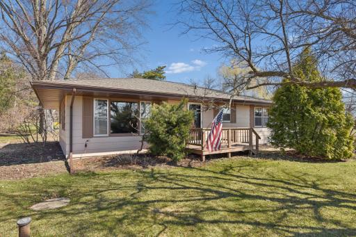 694 Glover Road, River Falls, WI 54022