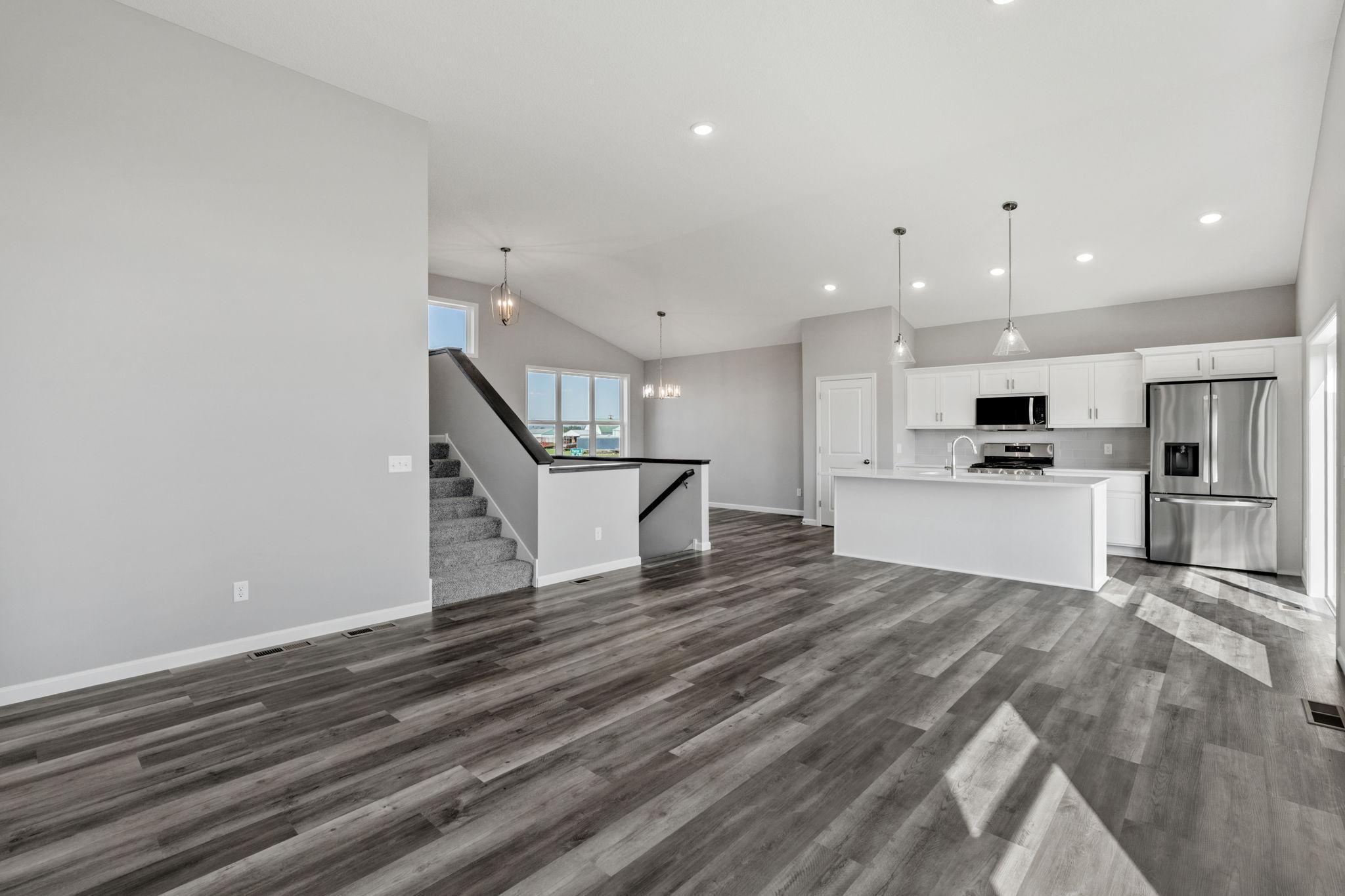 PHOTOS OF PREVIOUSLY FINISHED HOME