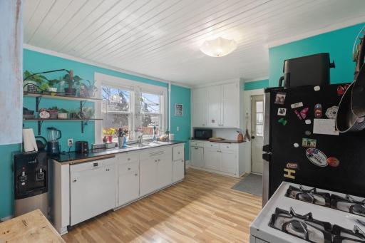 831 19th Avenue SE, Minneapolis, MN 55414