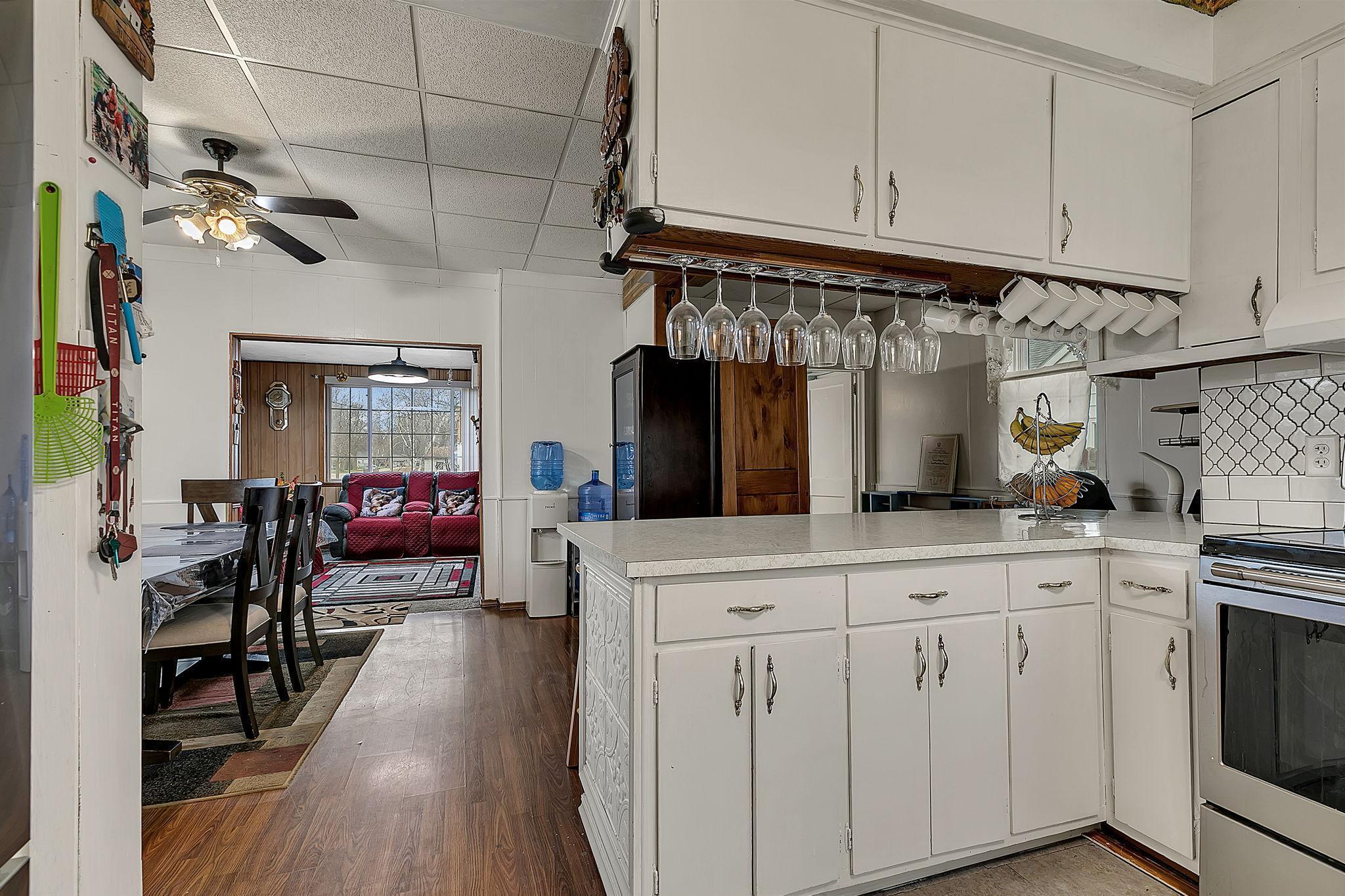 Newly painted kitchen & dining