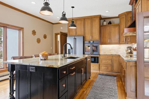 30825 Minnesota Avenue, Lindstrom, MN 55045