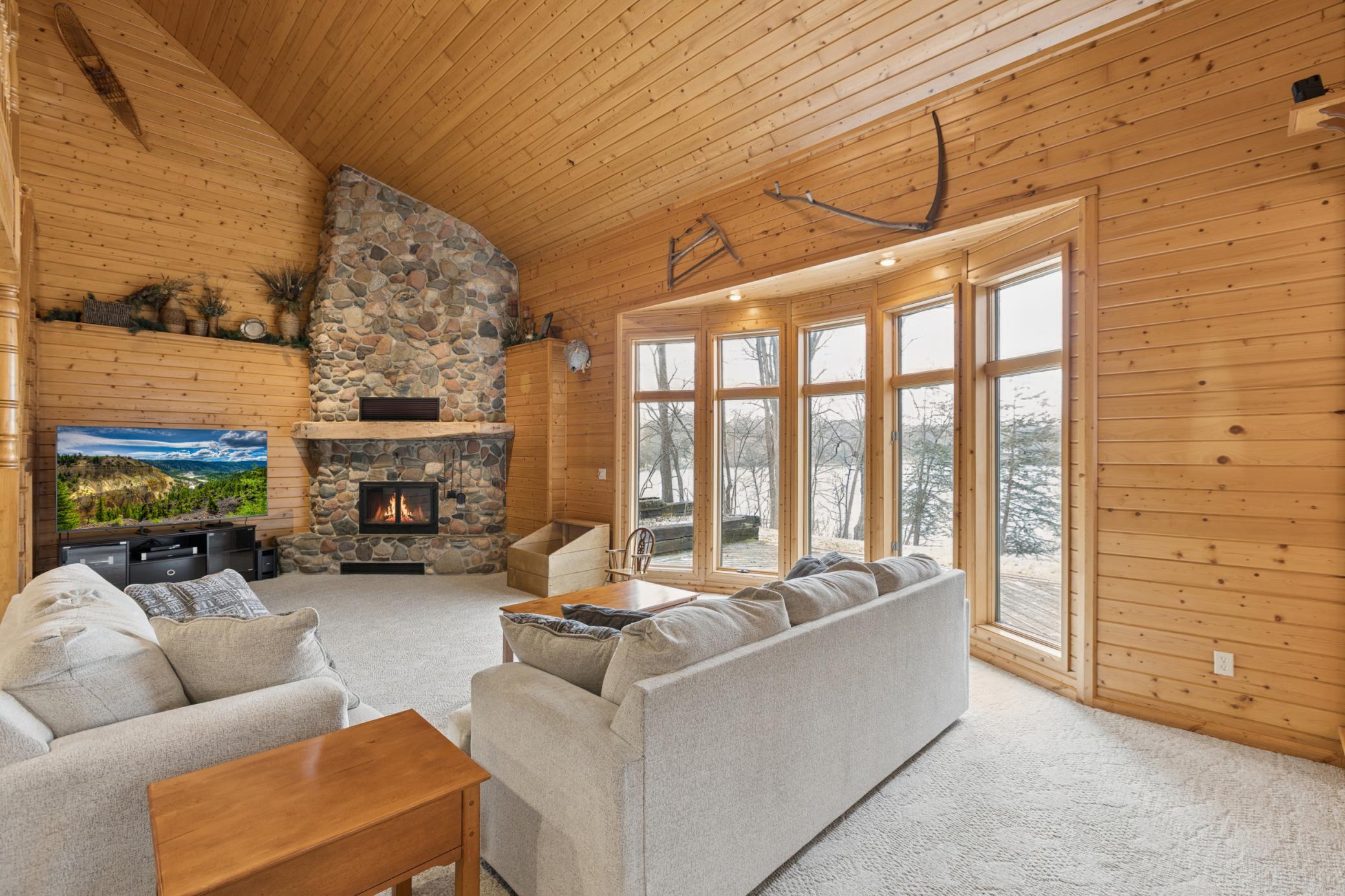 This great "up north" feel can be found just an hour from the Twin Cities metro and 20 minutes to Saint Cloud. You must see this property in person to appreciate all it has to offer.