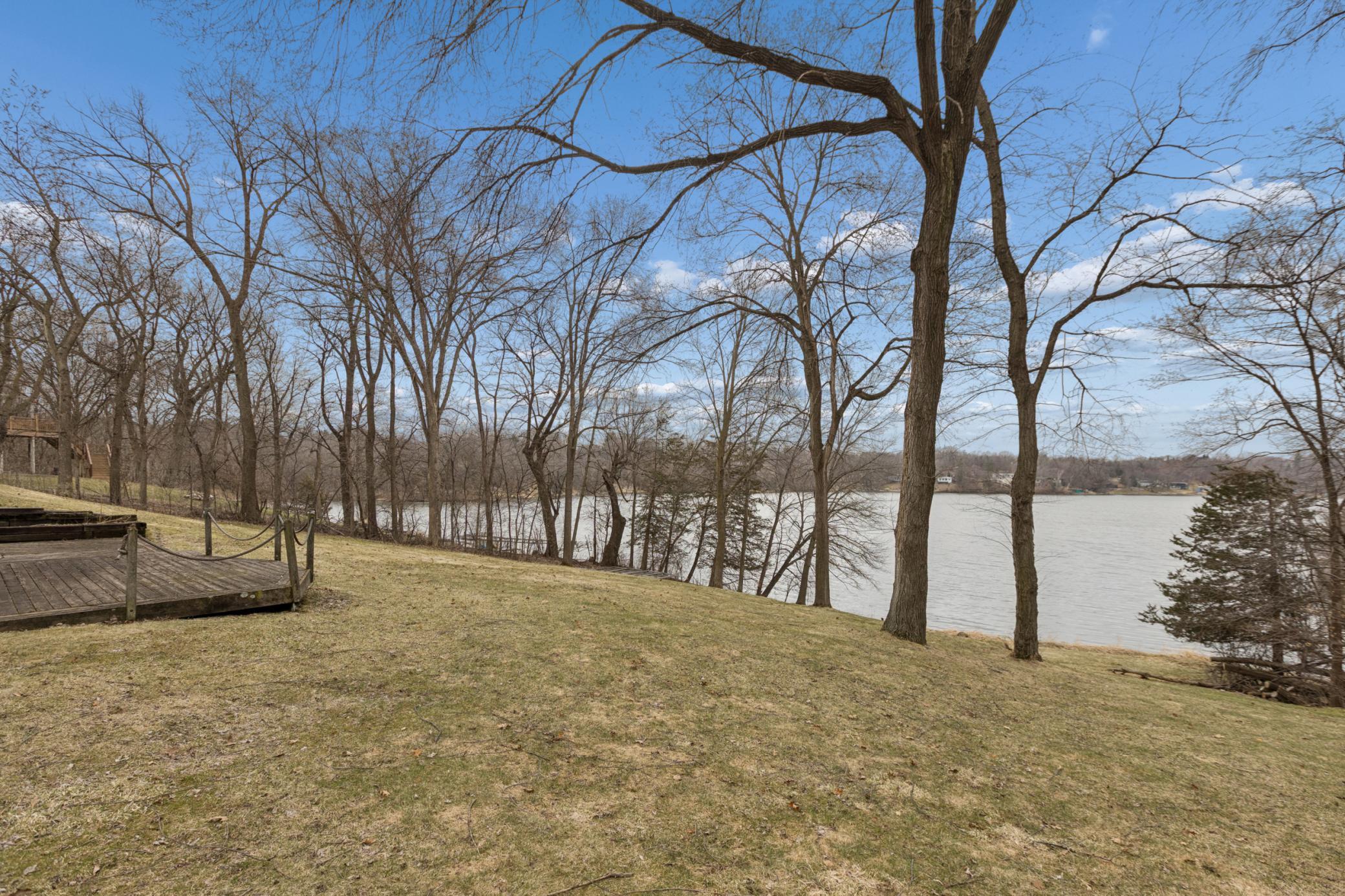 You will fall in love with Lake Marie, a great full recreation lake that offers something for everyone from fishing, to tubing to boat rides or just taking in the scenic nature.