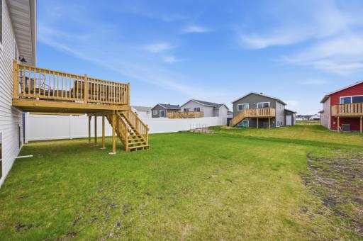 6638 68th Street S, Horace, ND 58047