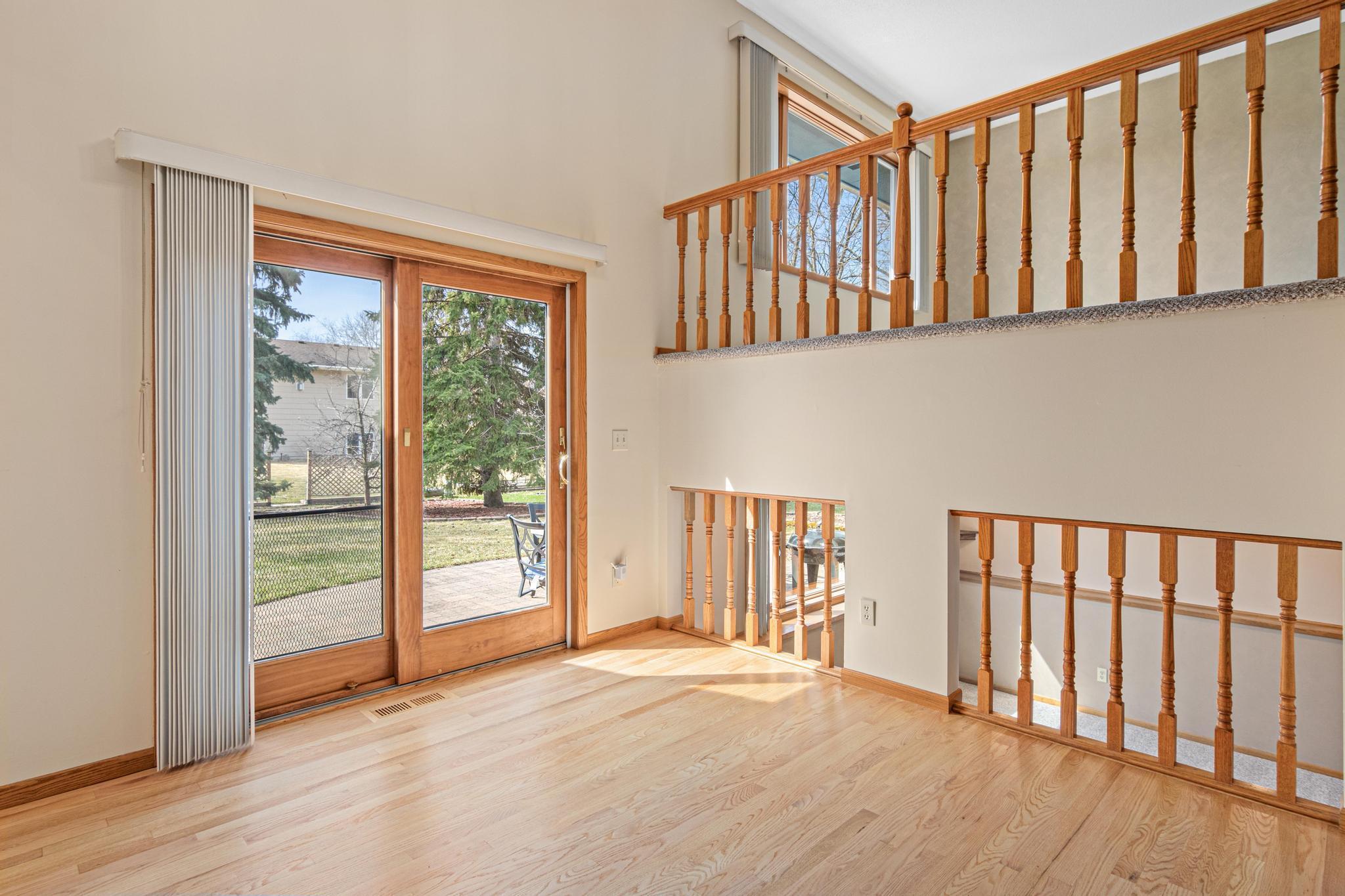 12465 90th Pl N, Maple Grove-2.jpg