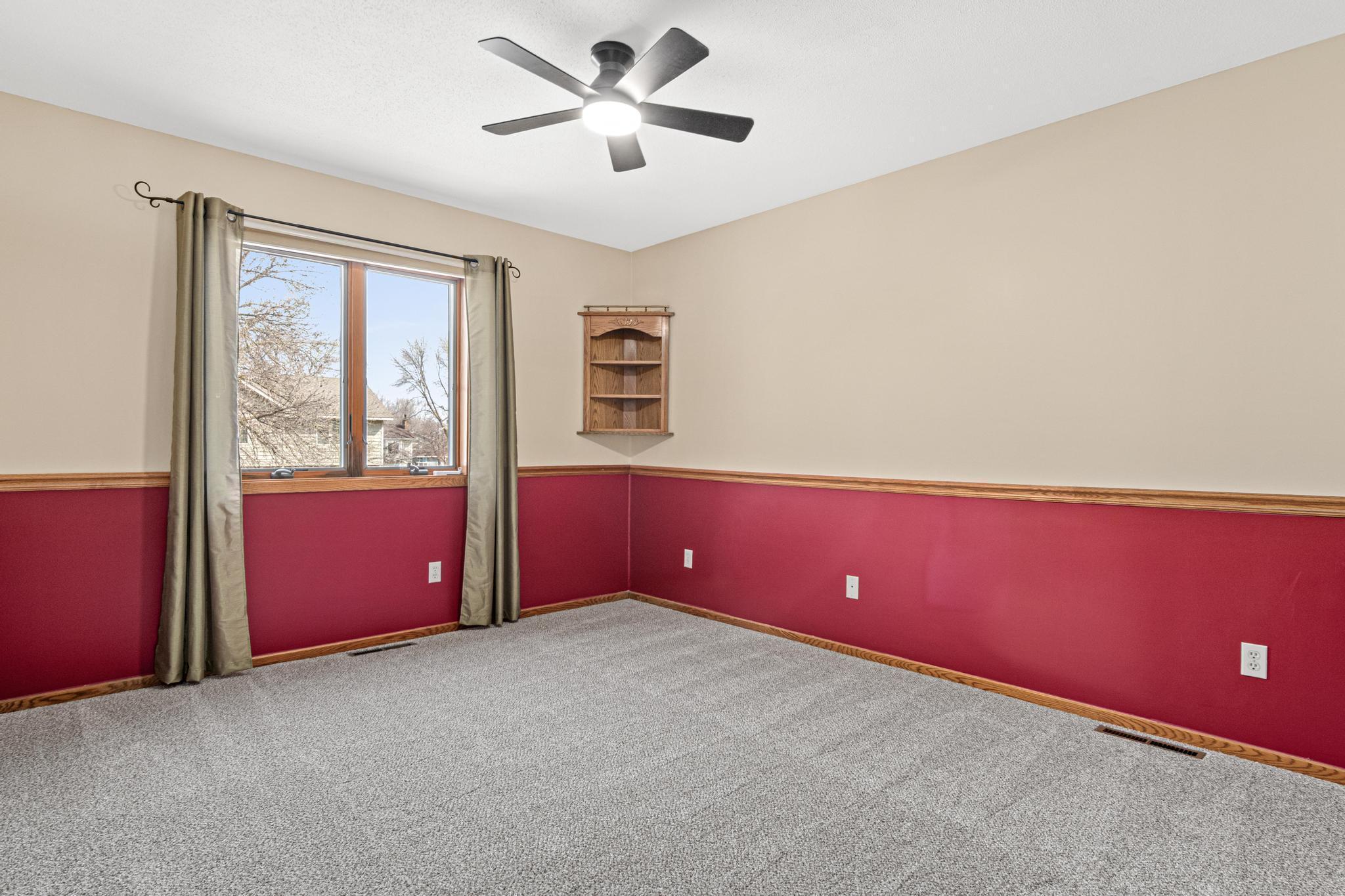12465 90th Pl N, Maple Grove-16.jpg