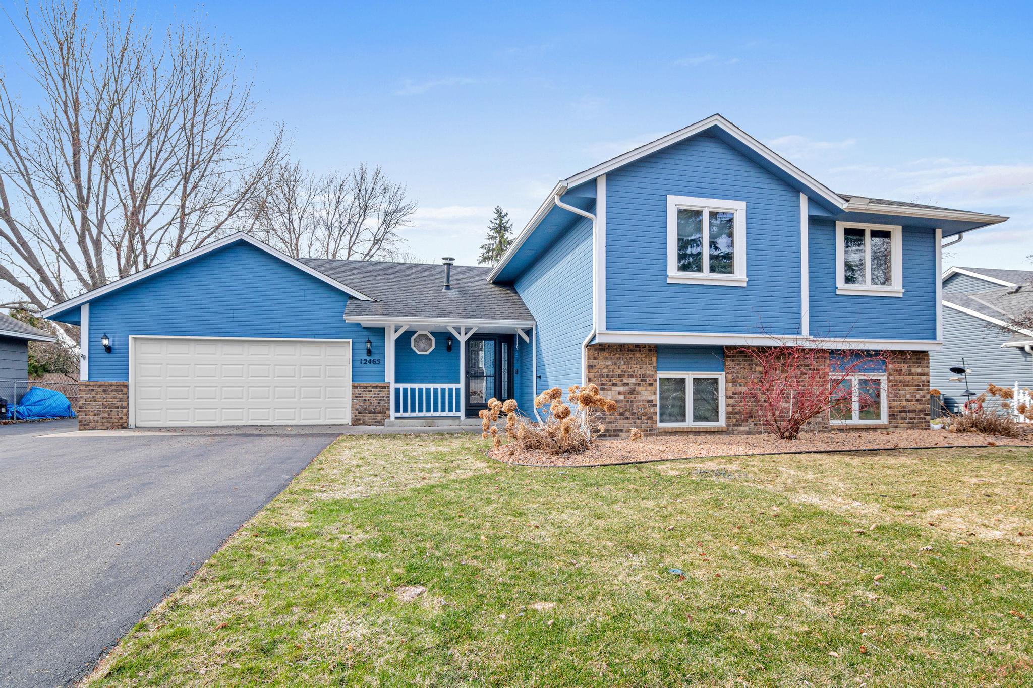 12465 90th Pl N, Maple Grove-24.jpg