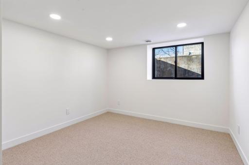 5900 Abbott Avenue S, Edina, MN 55410