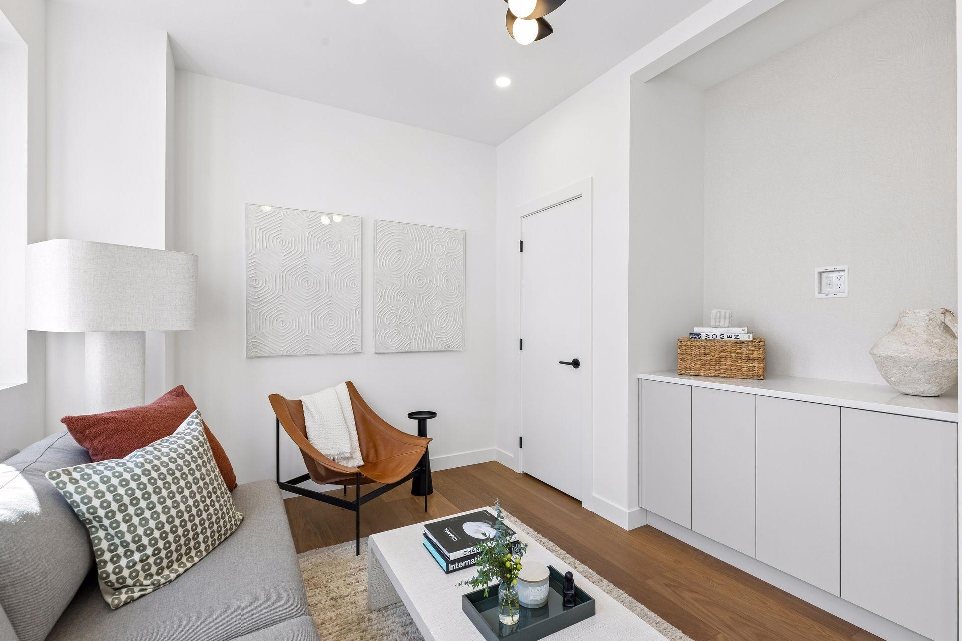 Den/Main Floor Bedroom