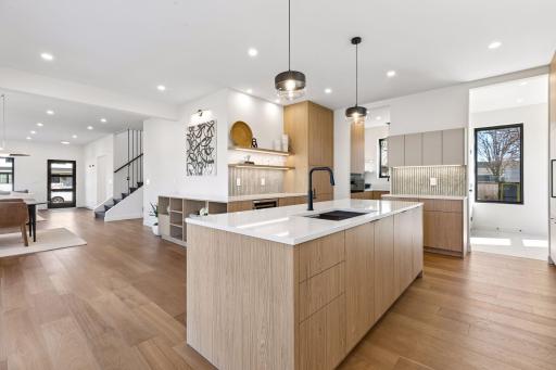 5900 Abbott Avenue S, Edina, MN 55410
