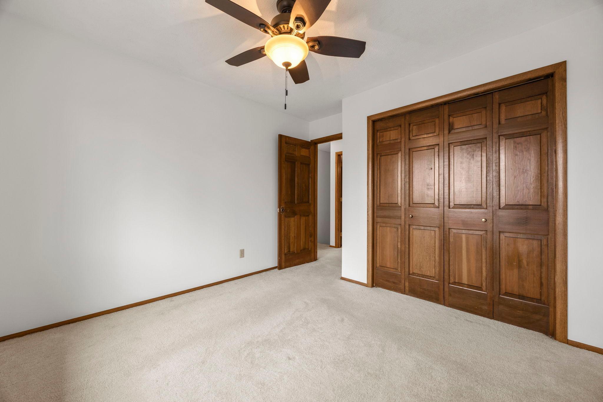 53-web-or-mls-9449 Woodridge Dr-245.jpg