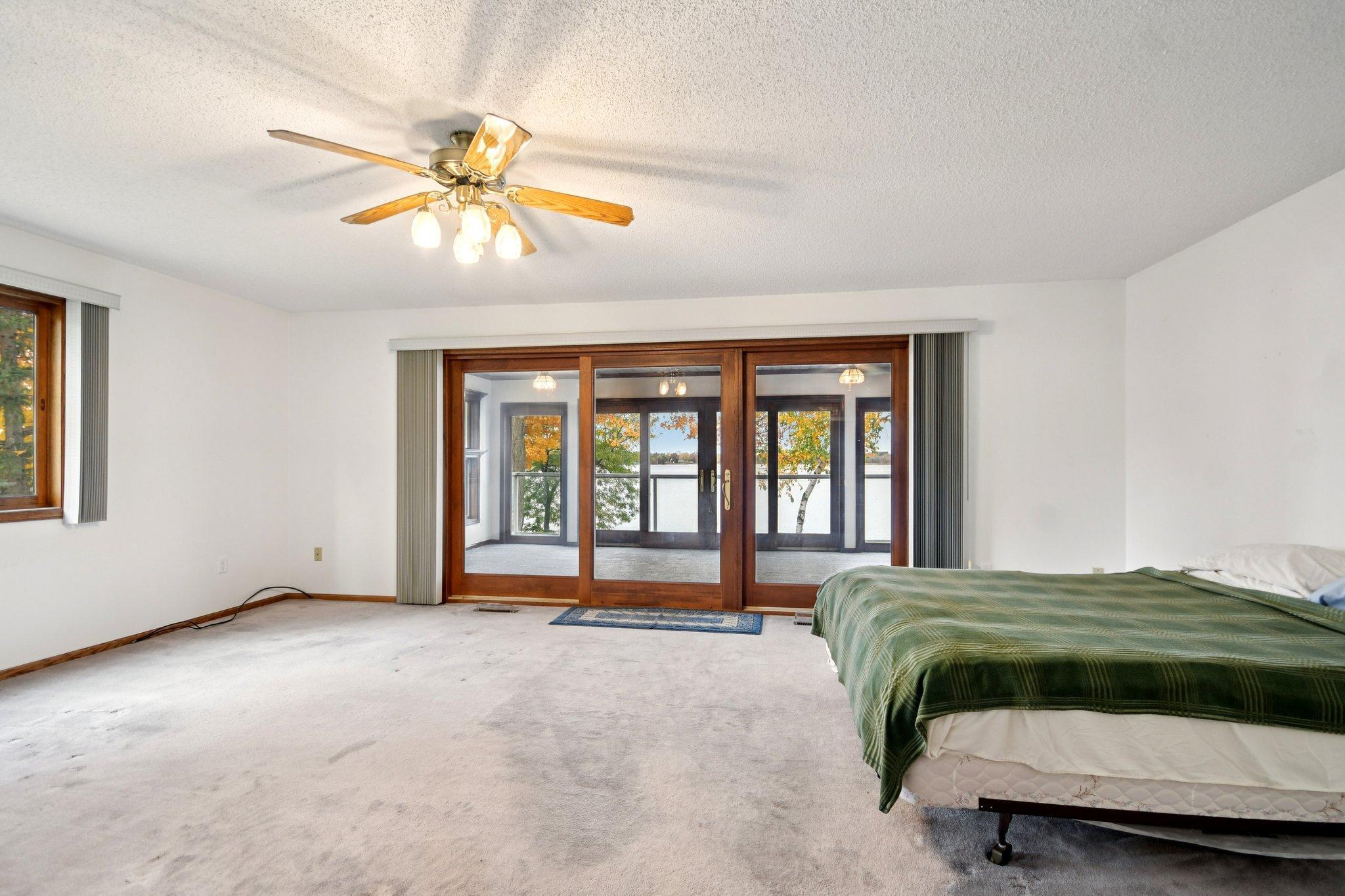 30-web-or-mls-Maple Ln-S2110-030.jpg