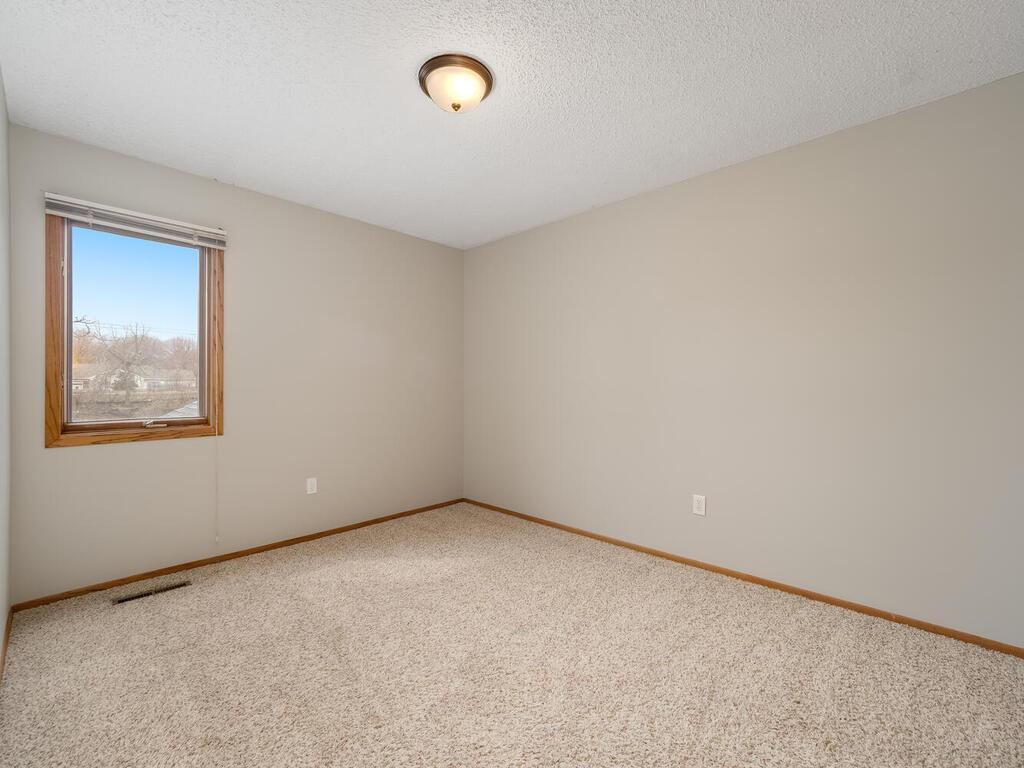 Upper level 2nd bedroom