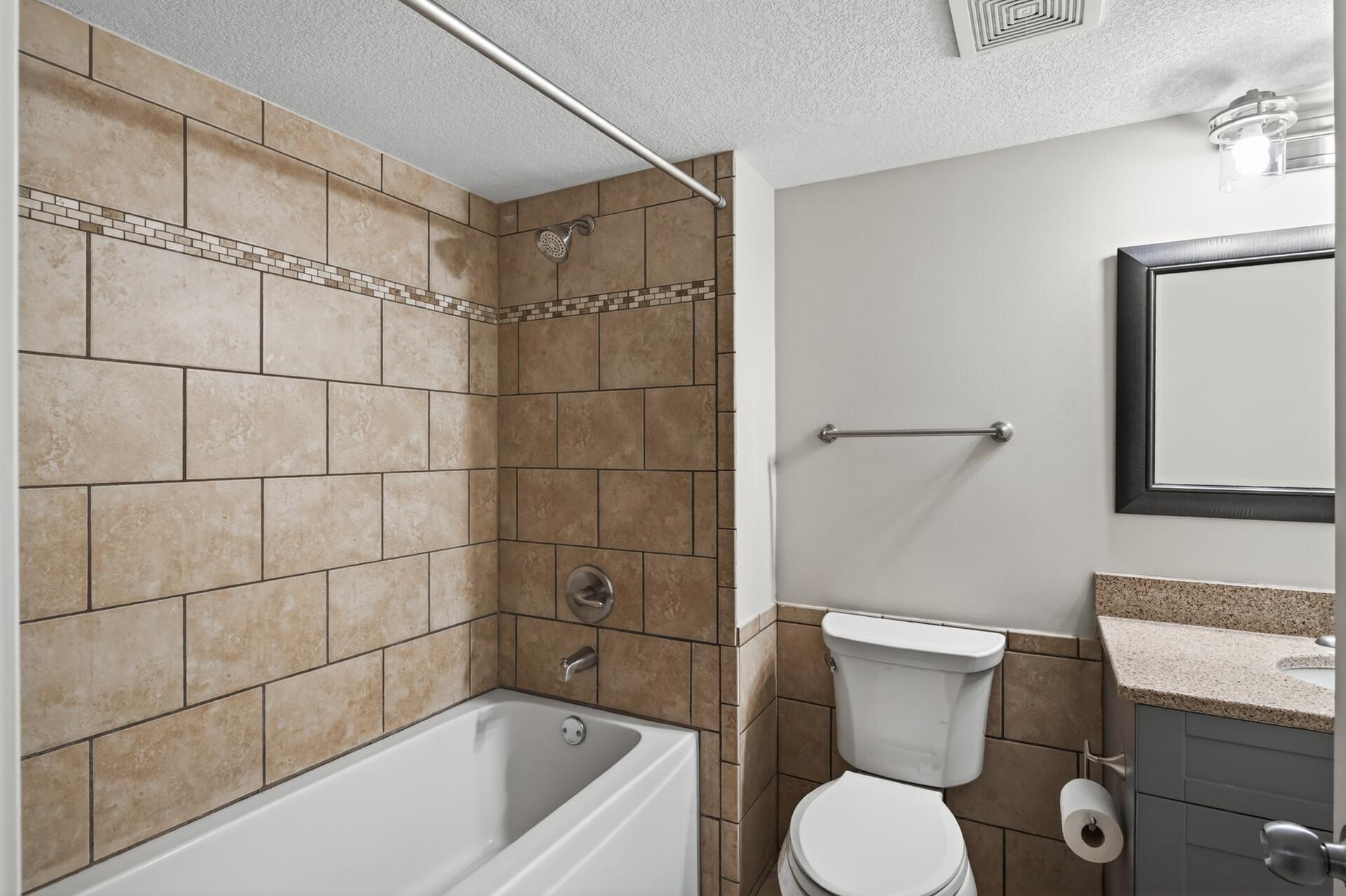 Lower level full bathroom.