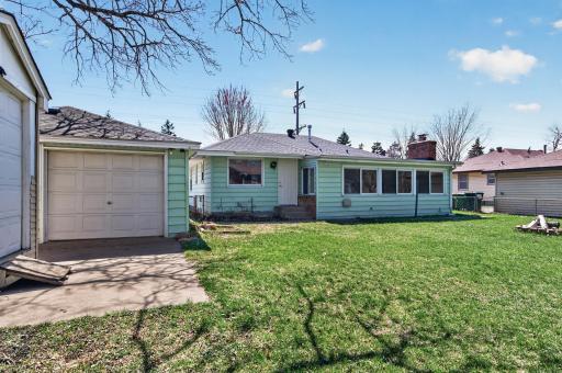 289 89th Avenue NE, Minneapolis, MN 55434