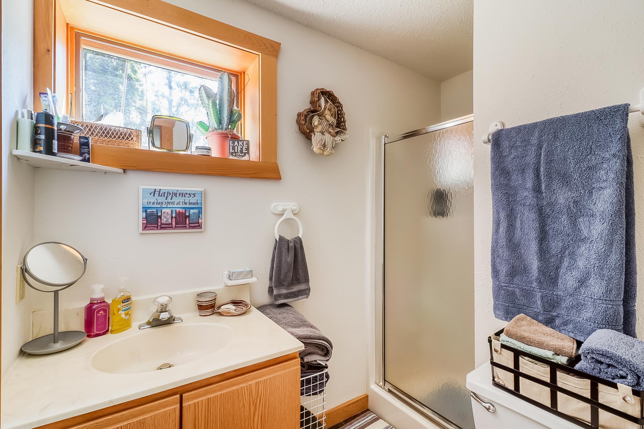 Basement Bathroom1_1.jpg