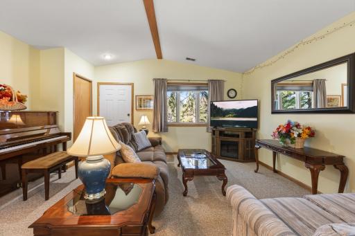 506 Seventh Street S, Walker, MN 56484