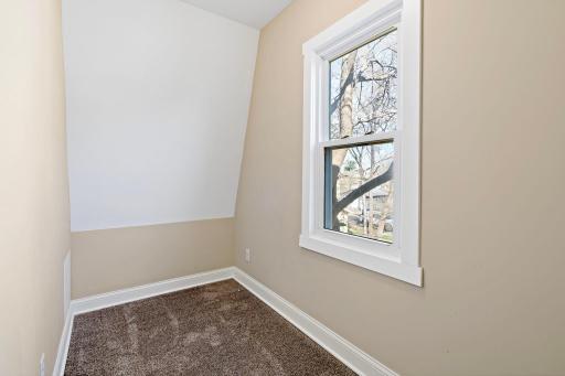 Bonus Den space to be used as your family needs.