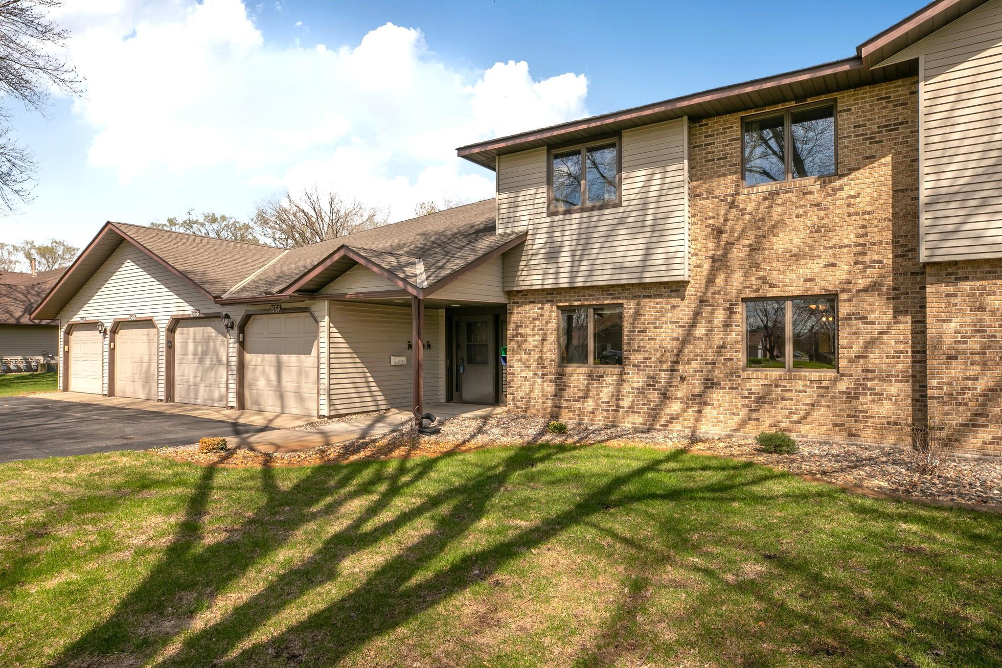 Welcome to 1566 14th St SE