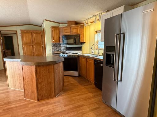 1341 104th Lane NE, Minneapolis, MN 55434