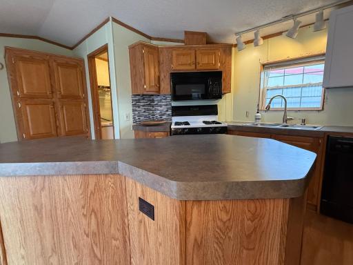 1341 104th Lane NE, Minneapolis, MN 55434