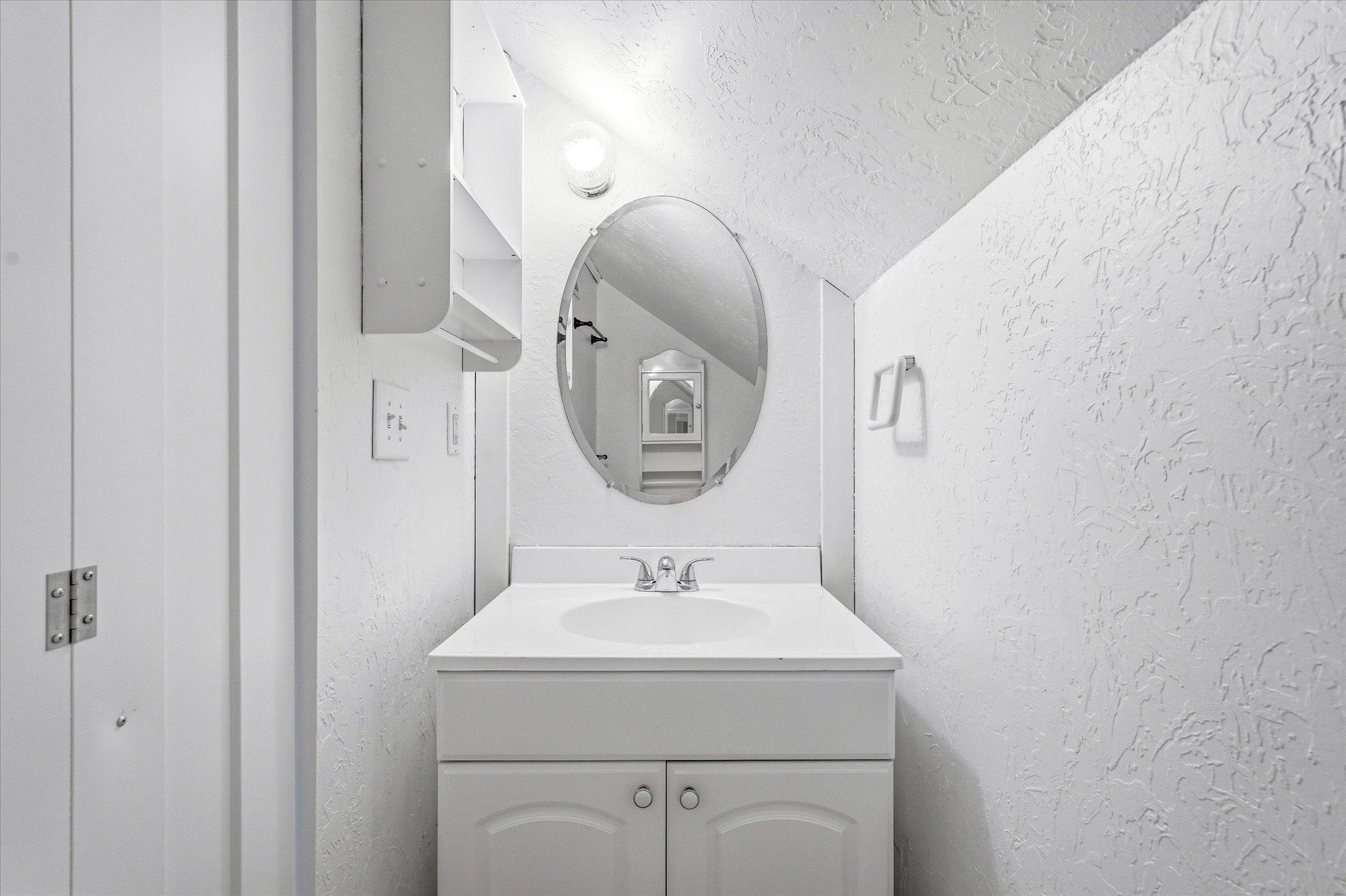 61-19th Ave SE-30.jpg