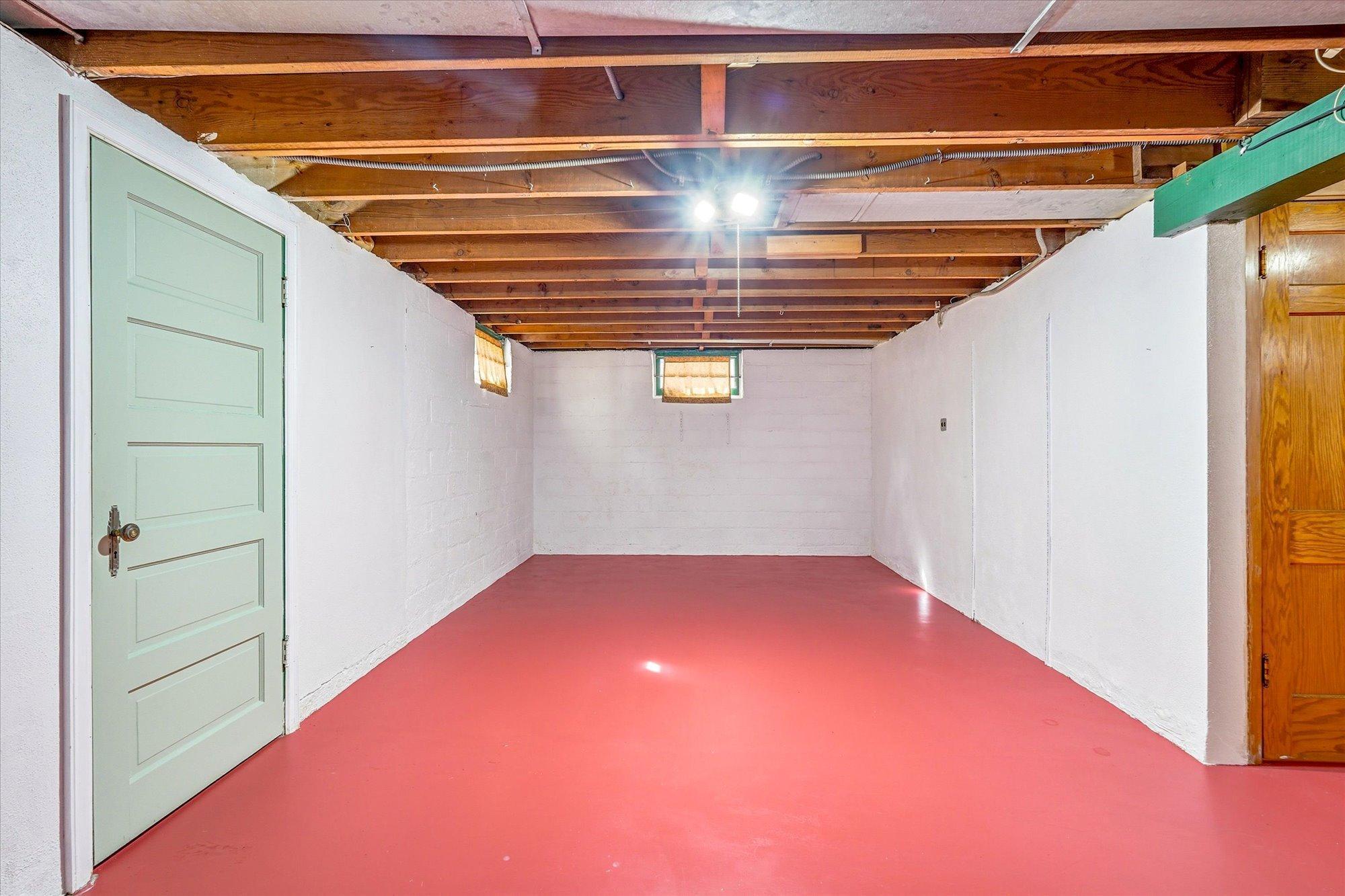 66-19th Ave SE-35.jpg