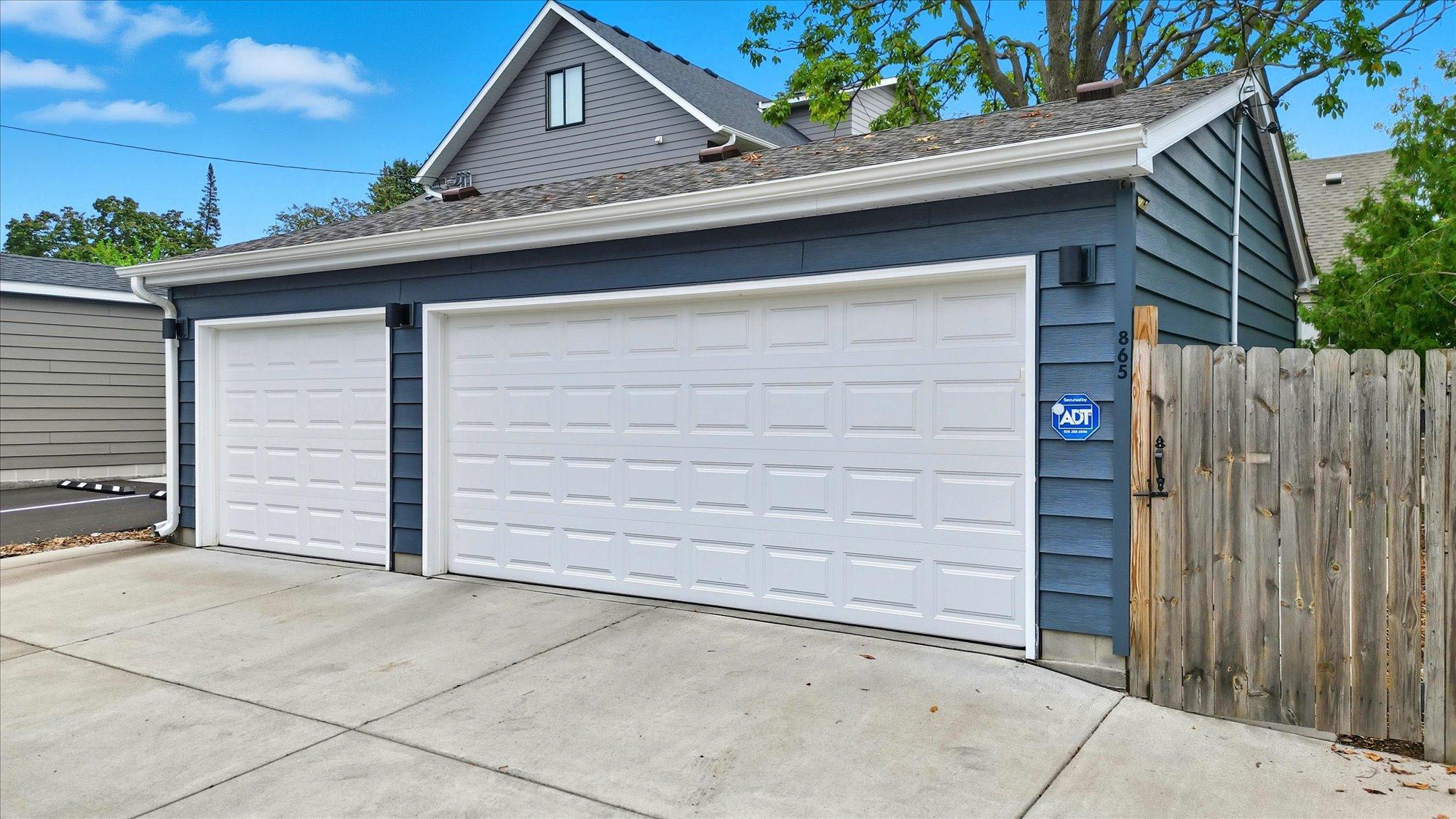 15-19th Ave SE-21.jpg