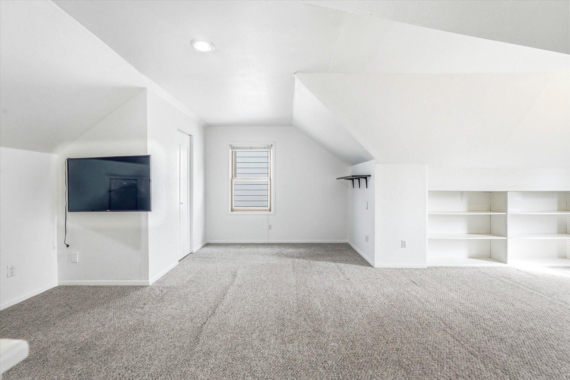 56-19th Ave SE-25.jpg