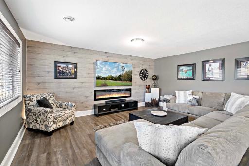 19224 Cattail Lane, Farmington, MN 55024