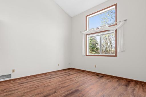 547 Woodduck Drive, F, Saint Paul, MN 55125