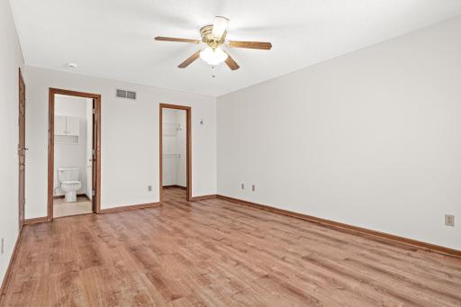 547 Woodduck Drive, F, Saint Paul, MN 55125