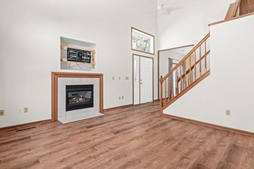 547 Woodduck Drive, F, Saint Paul, MN 55125