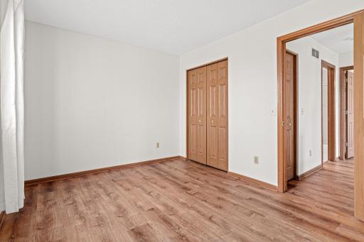 547 Woodduck Drive, F, Saint Paul, MN 55125