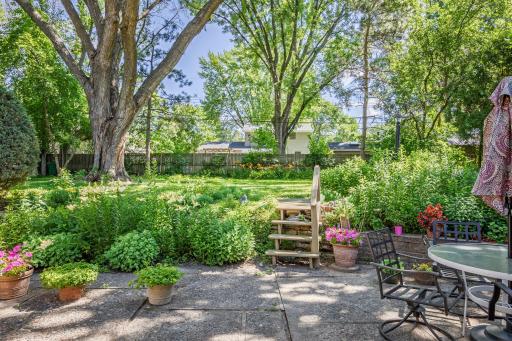7829 Alden Way NE, Minneapolis, MN 55432