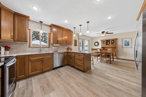 1197 Jackson Street S, Shakopee, MN 55379