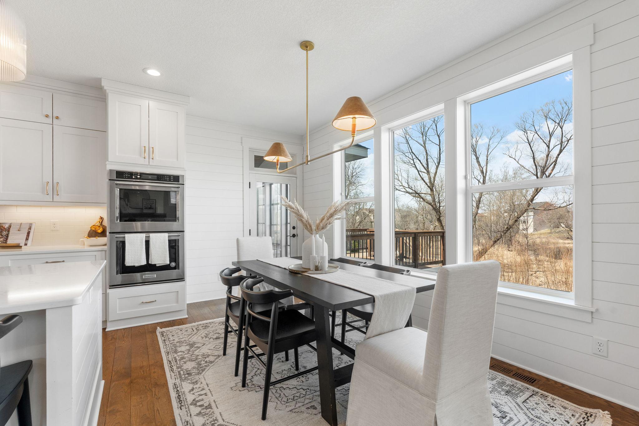 25-web-or-mls-18310 61st Ave N-25.jpg